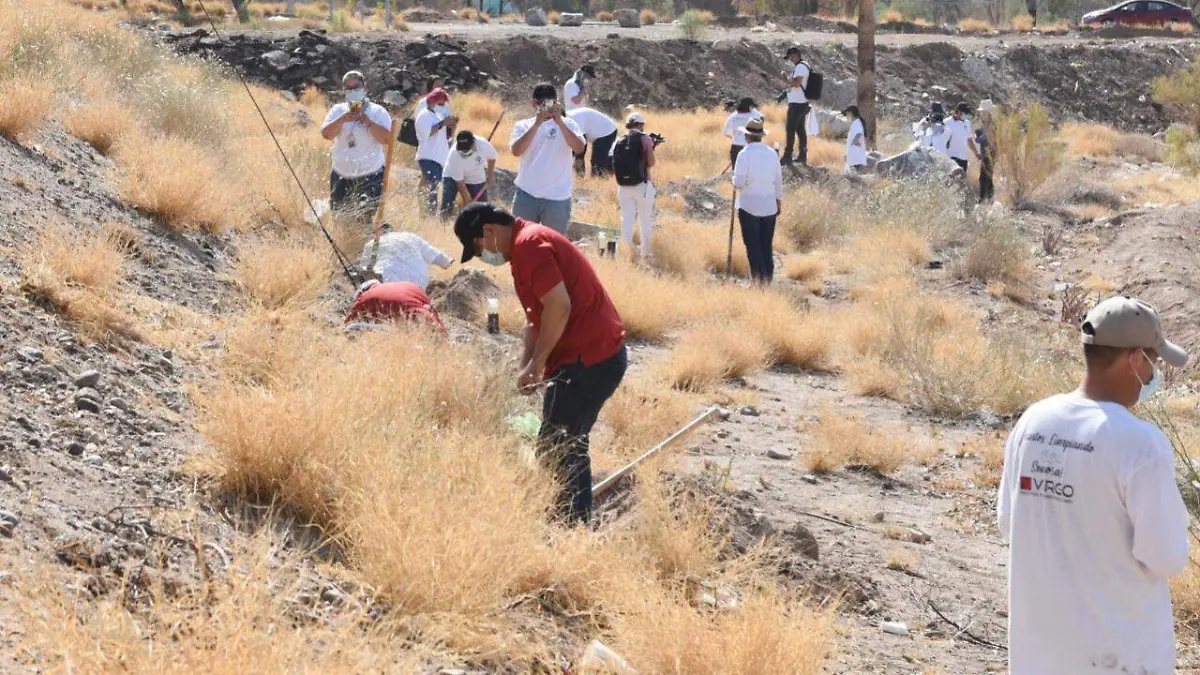 ambientalistas en El Cárcamo (2)